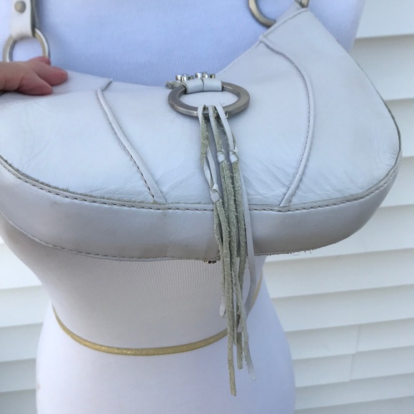 Nordstrom super cute ivory leather bag. - Picture 4 of 8